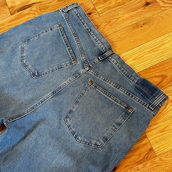 NWT Abercrombie & Fitch Curve Love Ultra High 90s Straight Jeans - Picture 4 of 4
